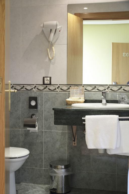 Hotel Restaurante Casa Pipo Тунья Номер фото